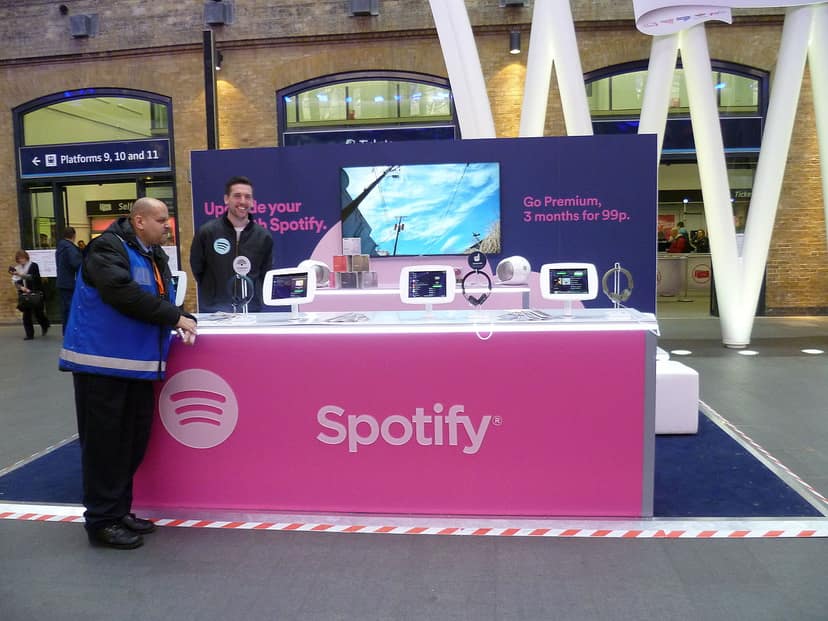 Spotify annuncia l'etichetta "AI Persona" per artisti generati da intelligenza artificiale