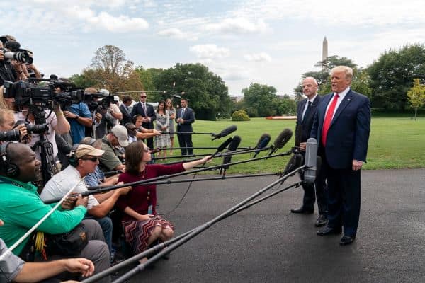 Trump Warns FIFA Against Replacing Gianni Infantino