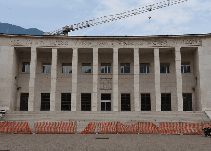 Crollo del tribunale a Bolzano, cinque indagati