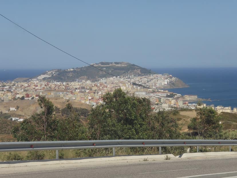 Marokko verstärkt Kontrollen in Ceuta und Melilla aufgrund massiver Aufrufe