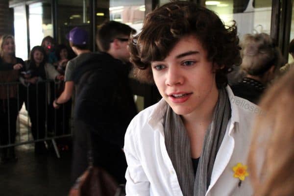 Harry Styles verabschiedet sich von seinen Fans in CDMX bei emotionalem Treffen
