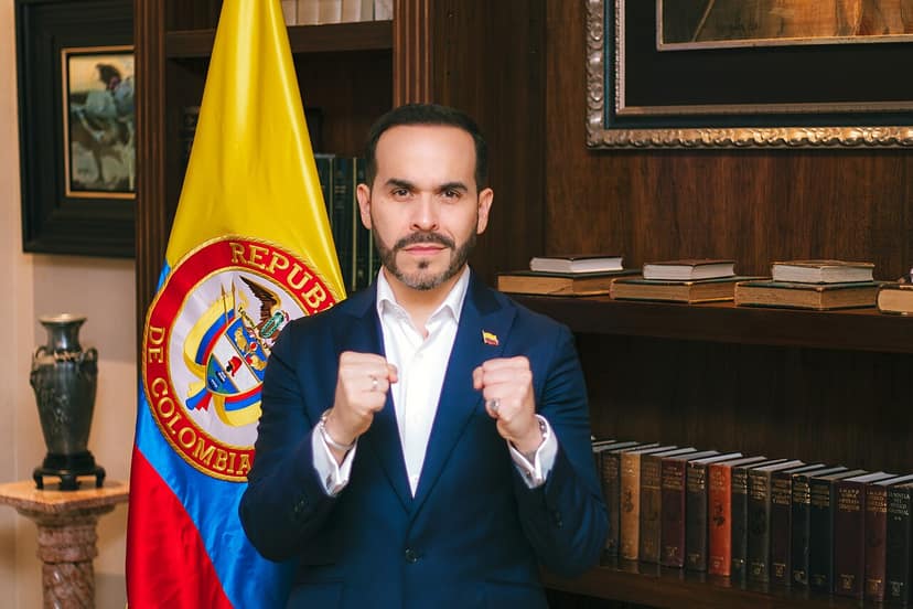 Abelardo de la Espriella als neuer Präsident Kolumbiens vereidigt