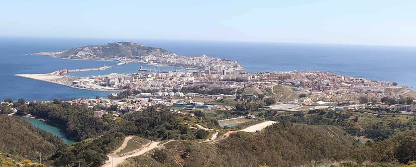 Spagna e Italia rafforzano i controlli alle frontiere nella controversia su Ceuta